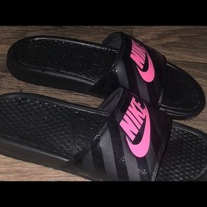 nike slides